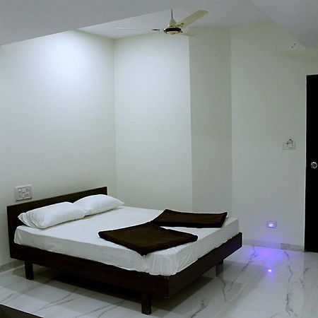 Super Hotel O Nashik Near Vijay Mamta Theatre Formerly Sahara Inn Экстерьер фото