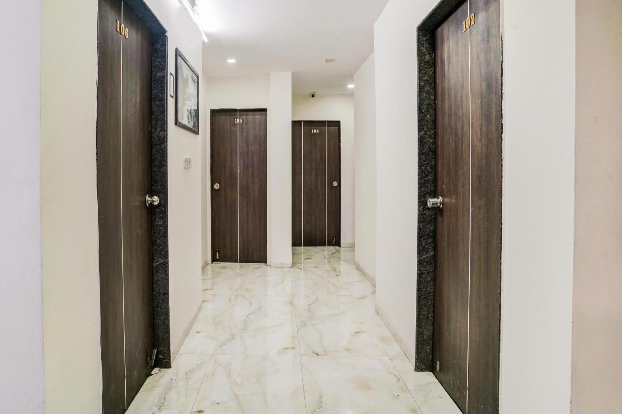 Super Hotel O Nashik Near Vijay Mamta Theatre Formerly Sahara Inn Экстерьер фото