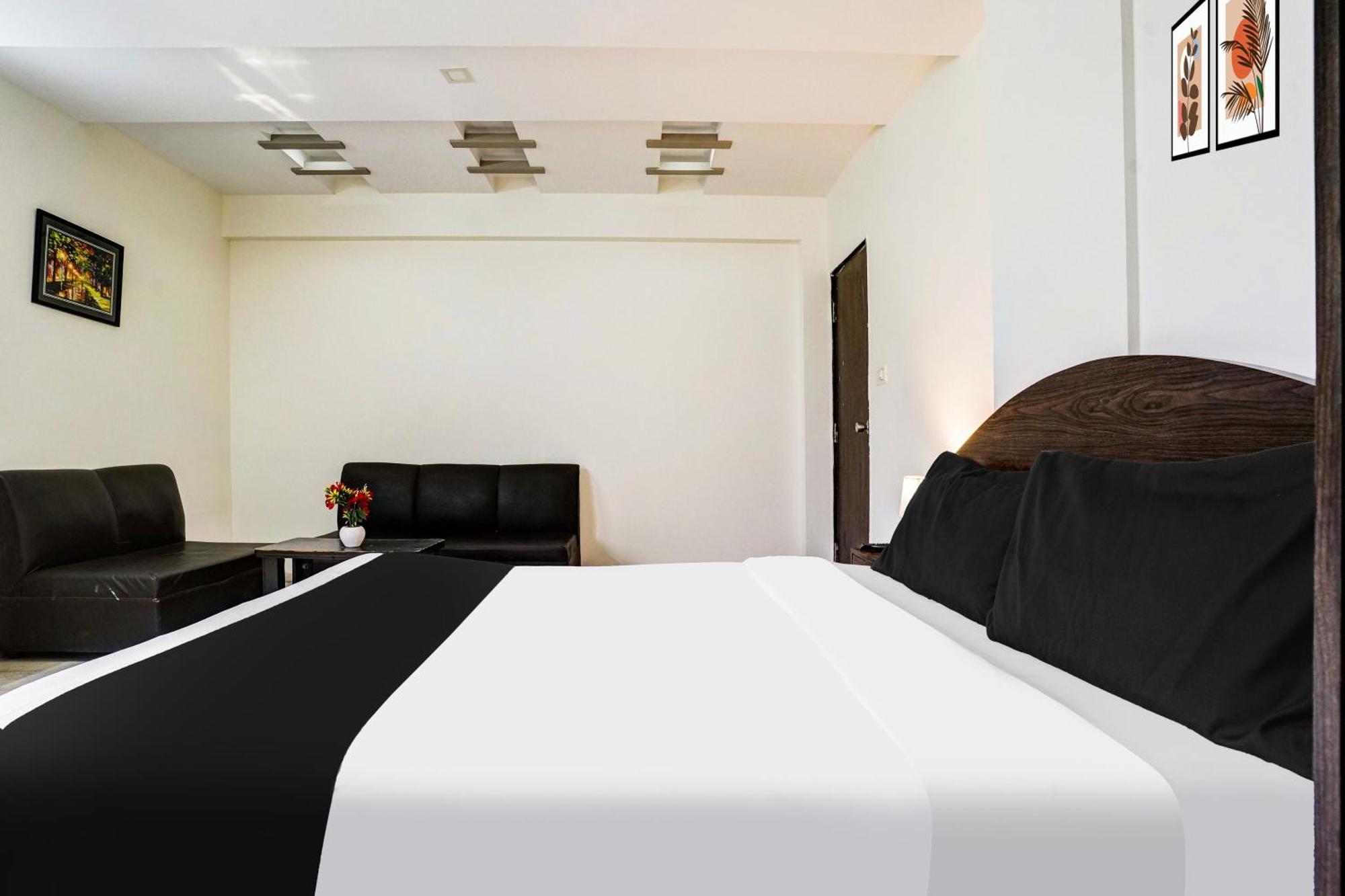 Super Hotel O Nashik Near Vijay Mamta Theatre Formerly Sahara Inn Экстерьер фото
